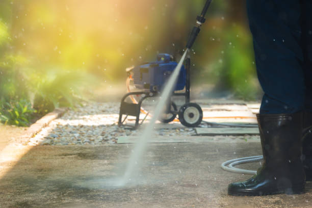 Best Playground Equipment Cleaning  in Kingsford, MI
